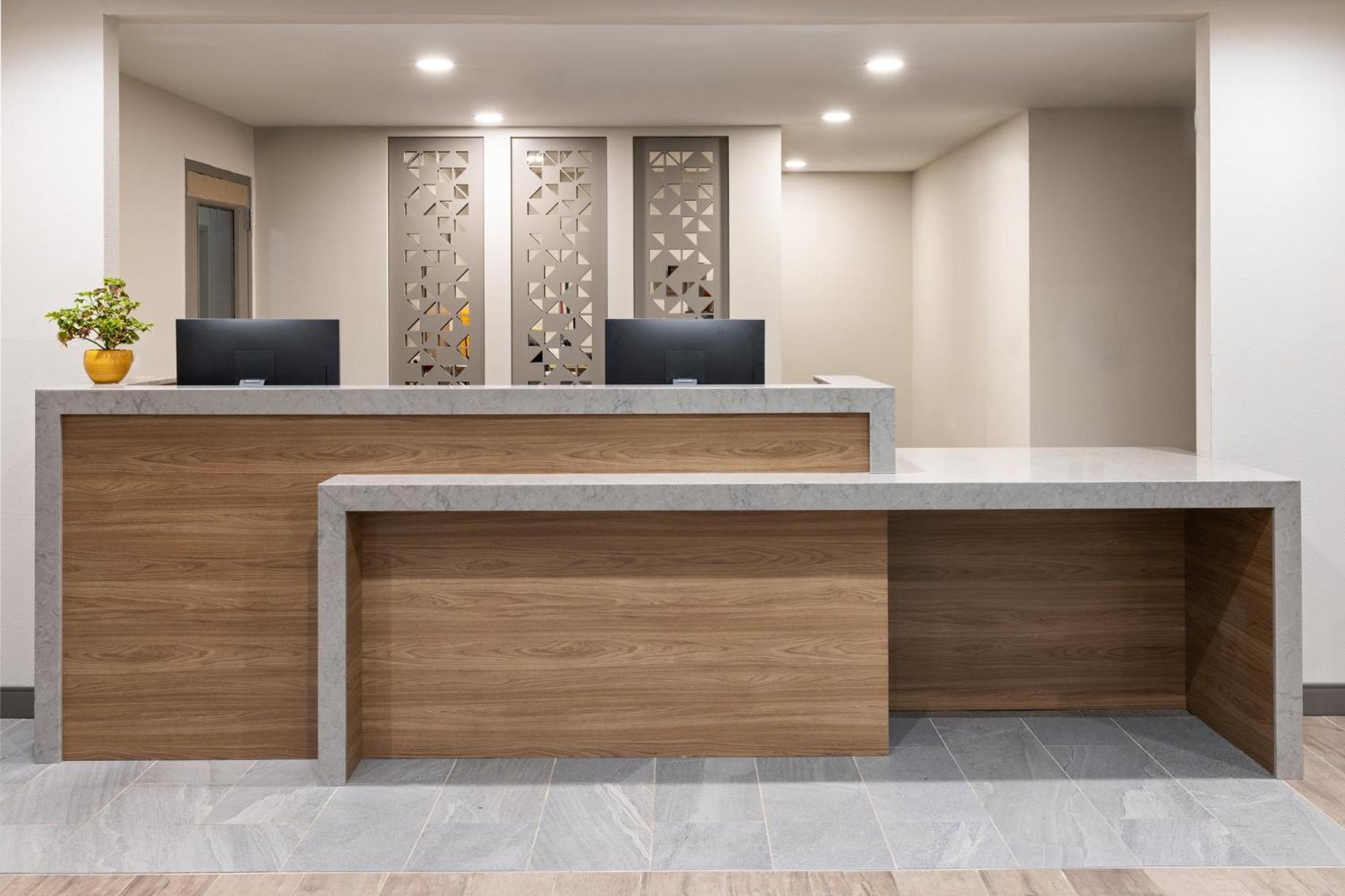 Candlewood Suites Chambersburg By Ihg Exterior photo